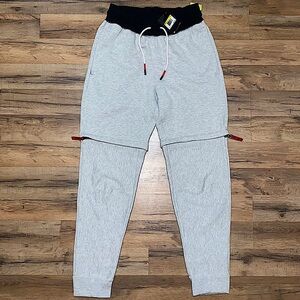 2016 Kyrie Nike joggers / shorts